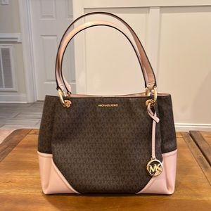 NWOT MK Michael Kors Nicole shoulder bag